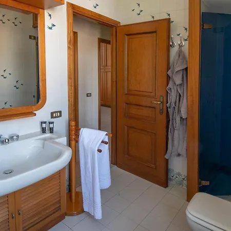 Palazzo Moresco 4* Santa Marinella