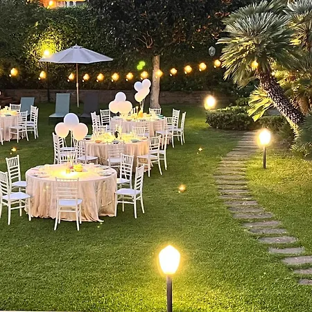 Palazzo Moresco Guest house *